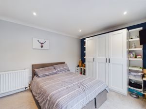Bedroom- click for photo gallery
